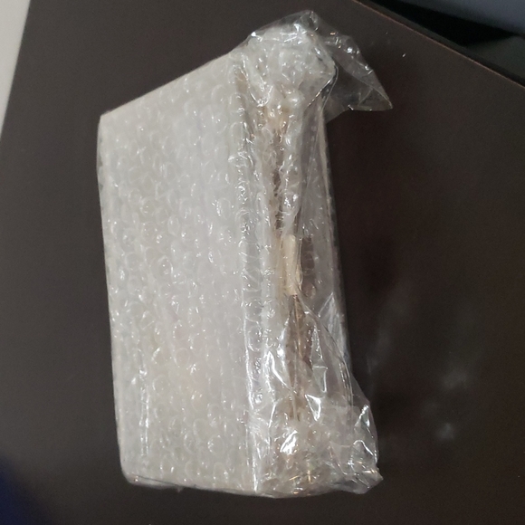 Acrylic Clear Purse - Picture 10 of 10